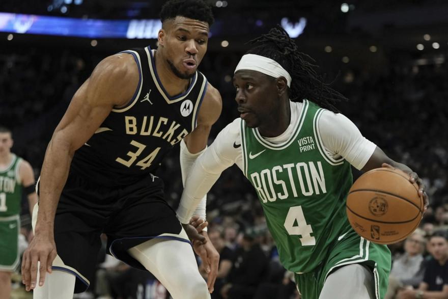 Giannis Celtics Bucks 062306