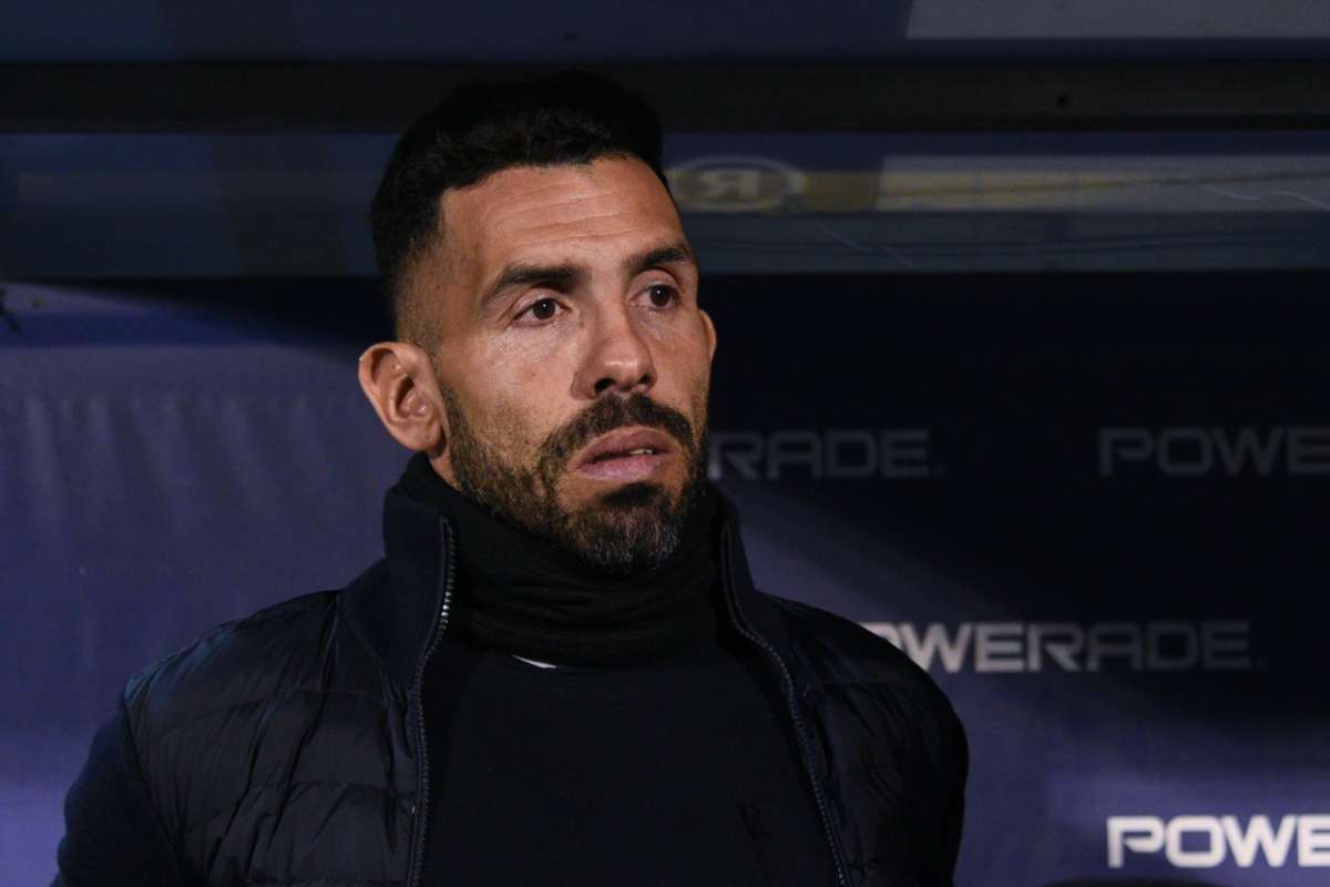 ¡preocupante Carlos Tevez Internado Por Un Dolor En El Pecho