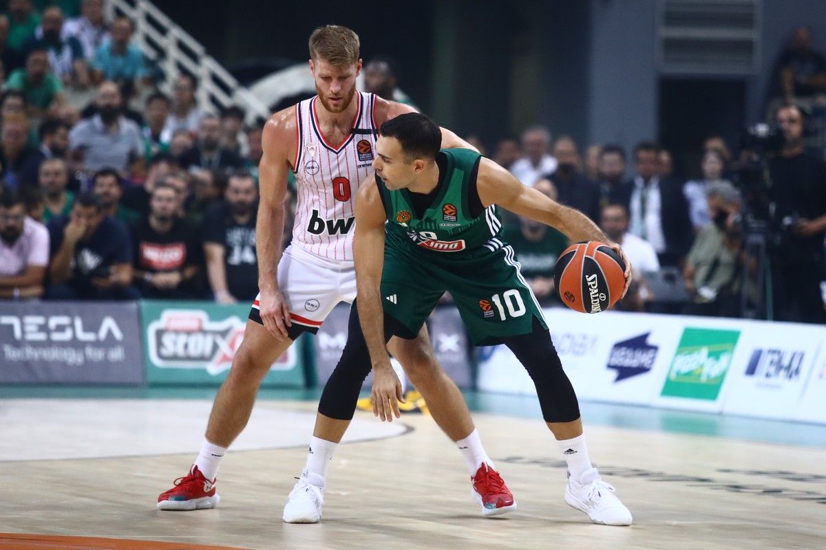 Walkup Sloukas