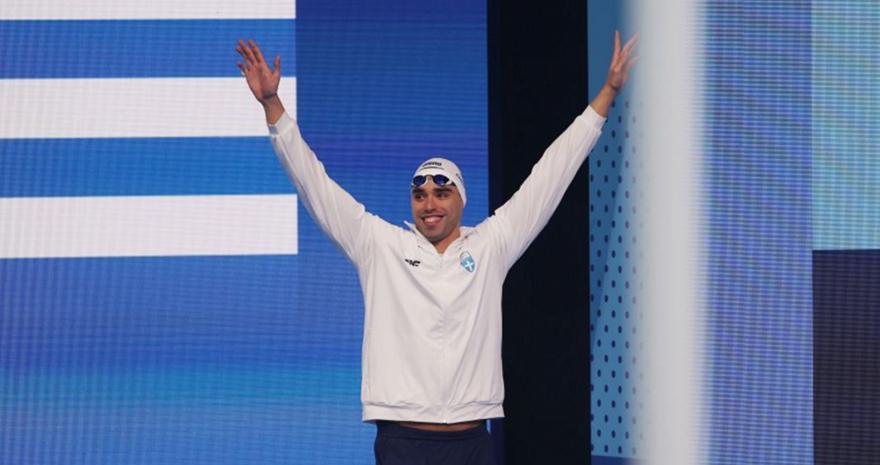 Mythikos Christou Katektise To Asimenio Metallio Sta 200m Yptio