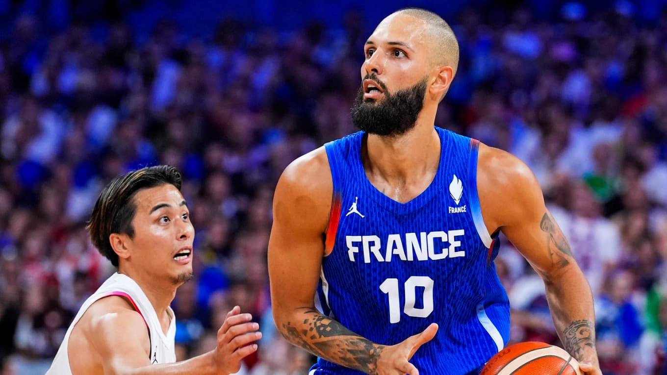 Le Japonais Yuki Togashi N Arrive Pas A Defendre Contre Le Francais Evan Fournier Lors Des Jo De Paris Le 30 Juillet 2024 1912379
