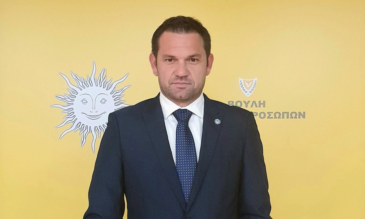 Vouli Spyros
