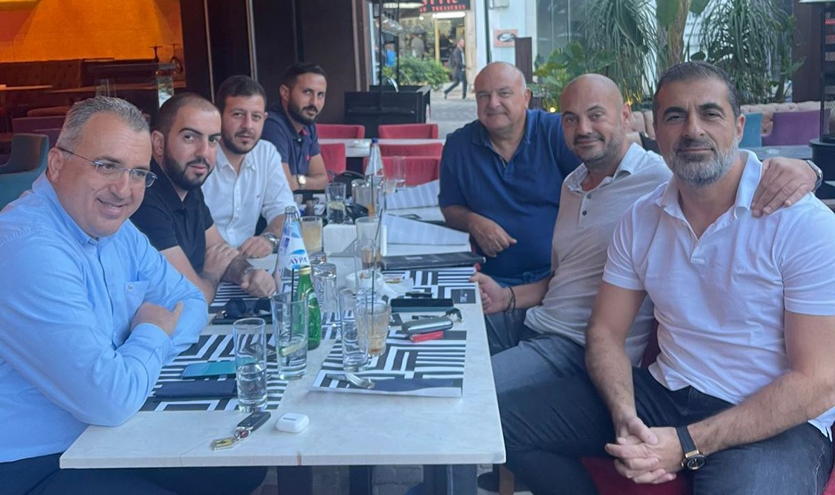 Aek Anorthosi Dioikiseis