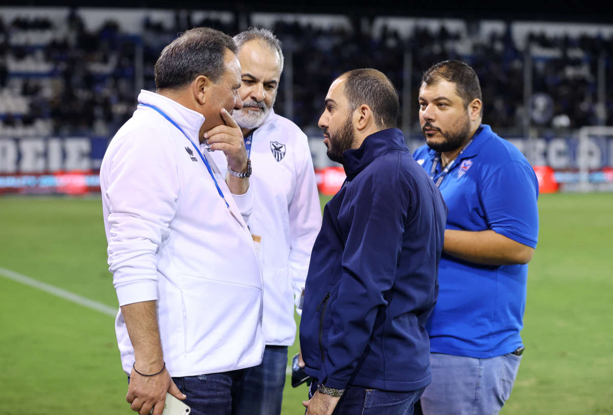 Anorthosi Prastitis Xilimintris