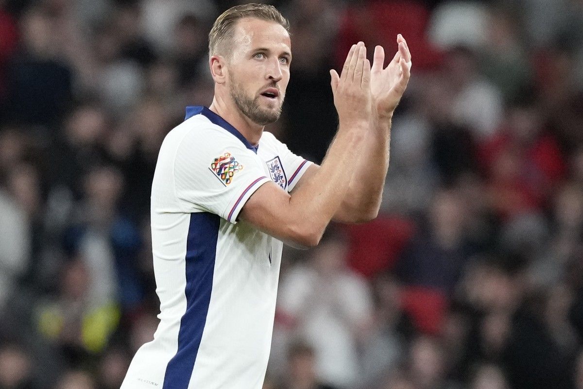 Kane England (1)