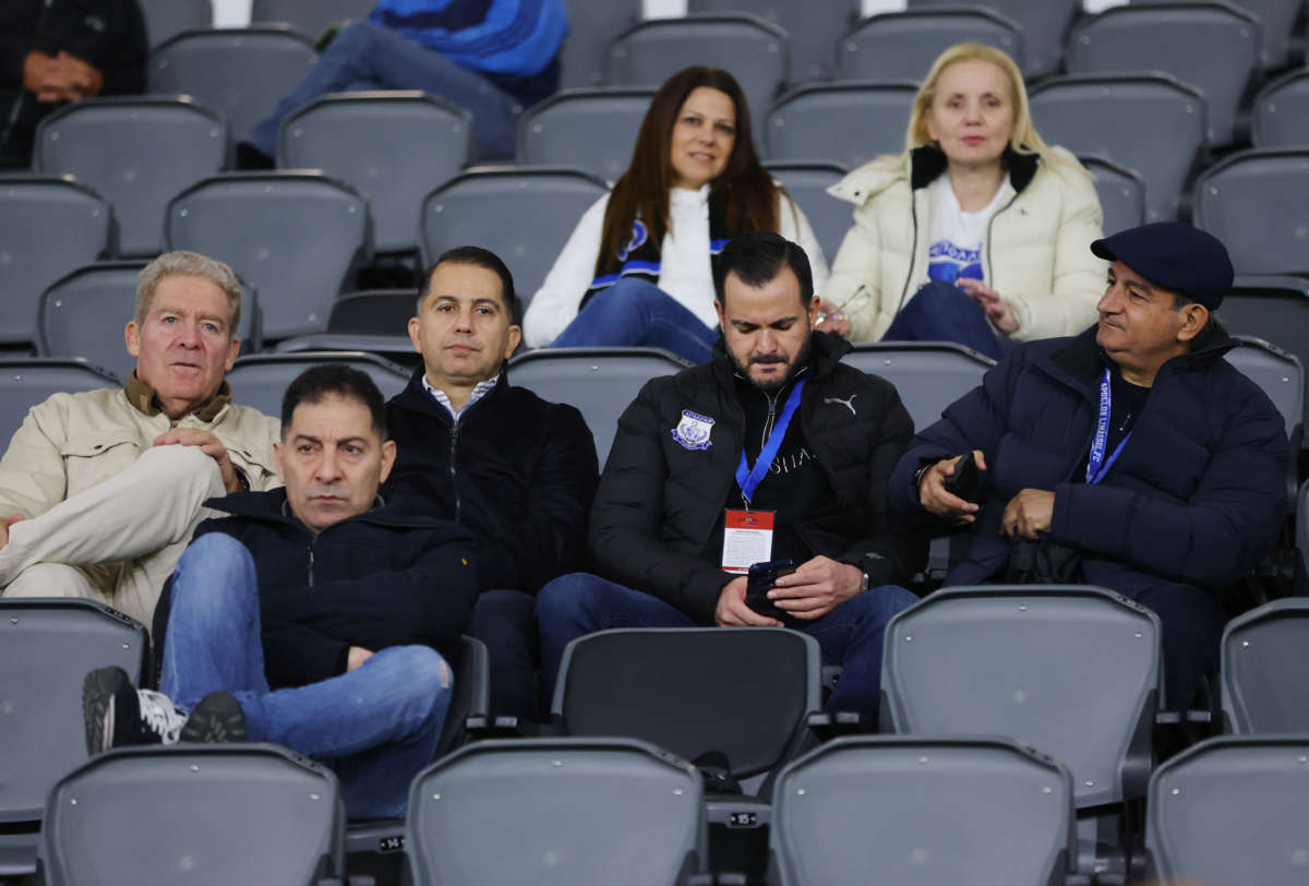 Apollon Dioikisi Kirzis Kinnis Eustathiou Vakis