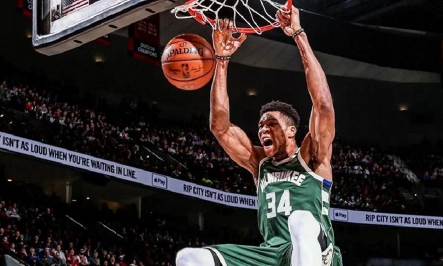 Antetokounmpo 081001