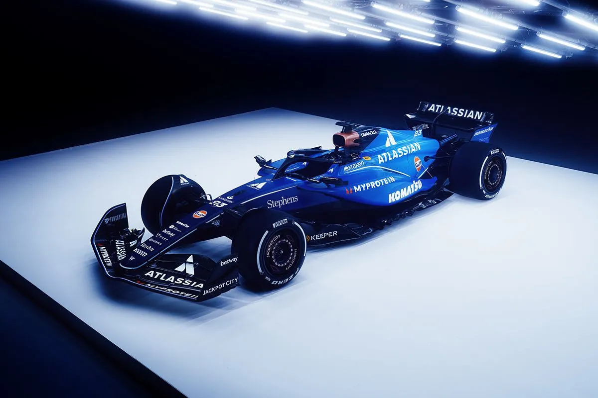 09 Williams Livery Launch Full