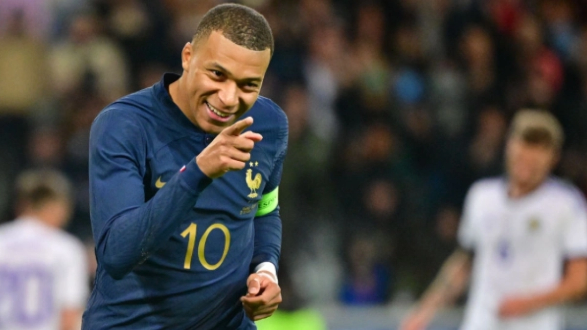 Mbappe France 10 0