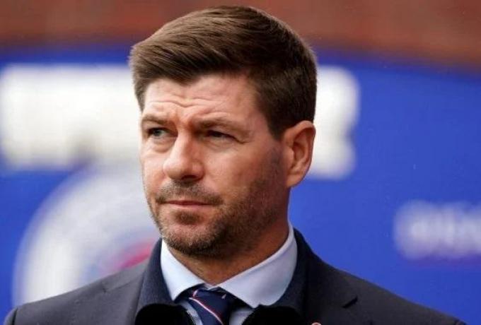 Steven Gerrard 2122 164657[1]