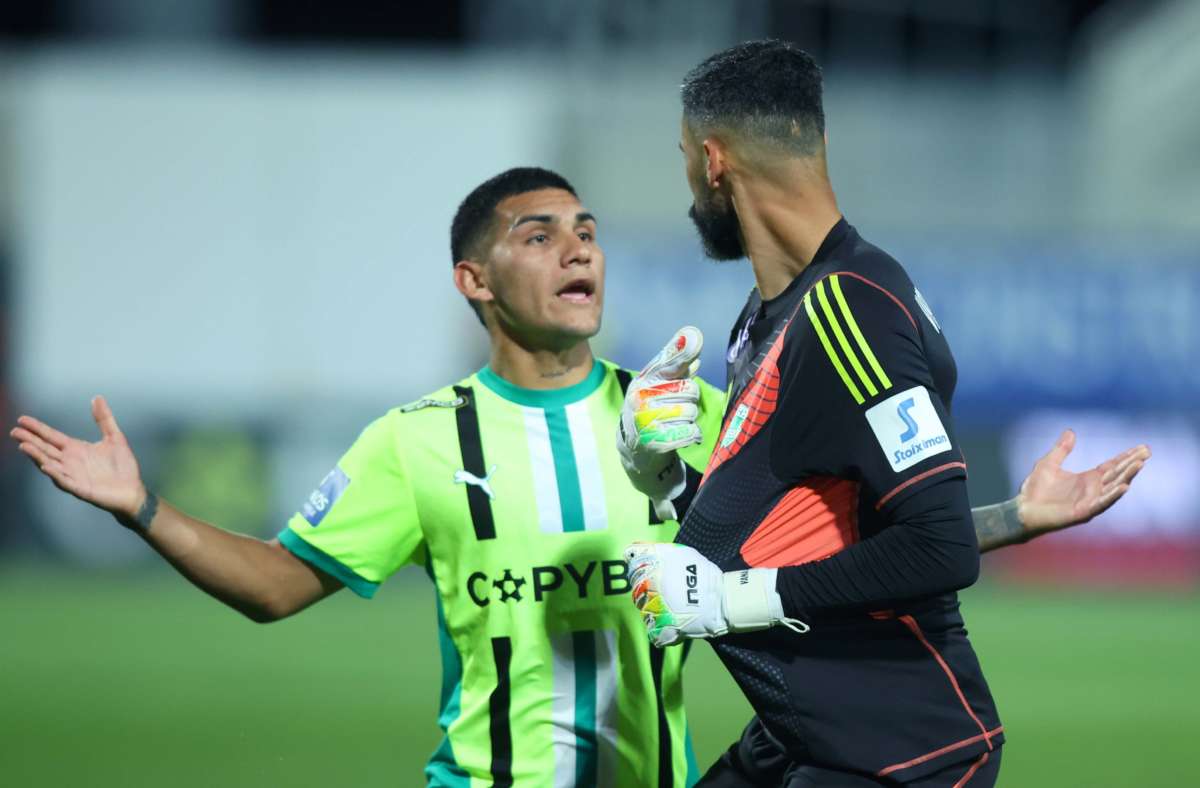 Cambrera Vana Aek Aris