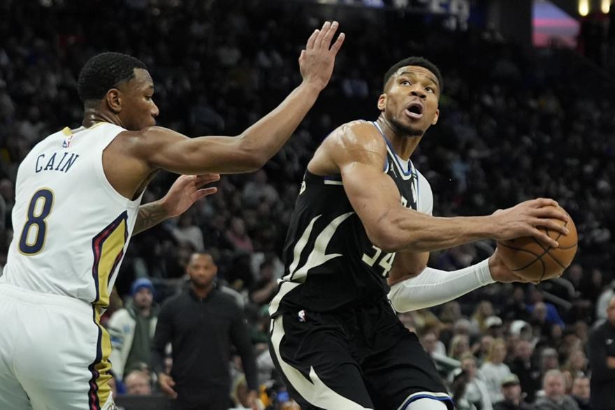 Pelicans Bucks Giannis 
