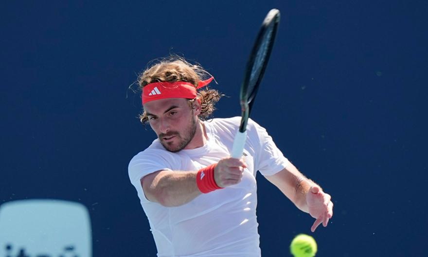 Tsitsipas