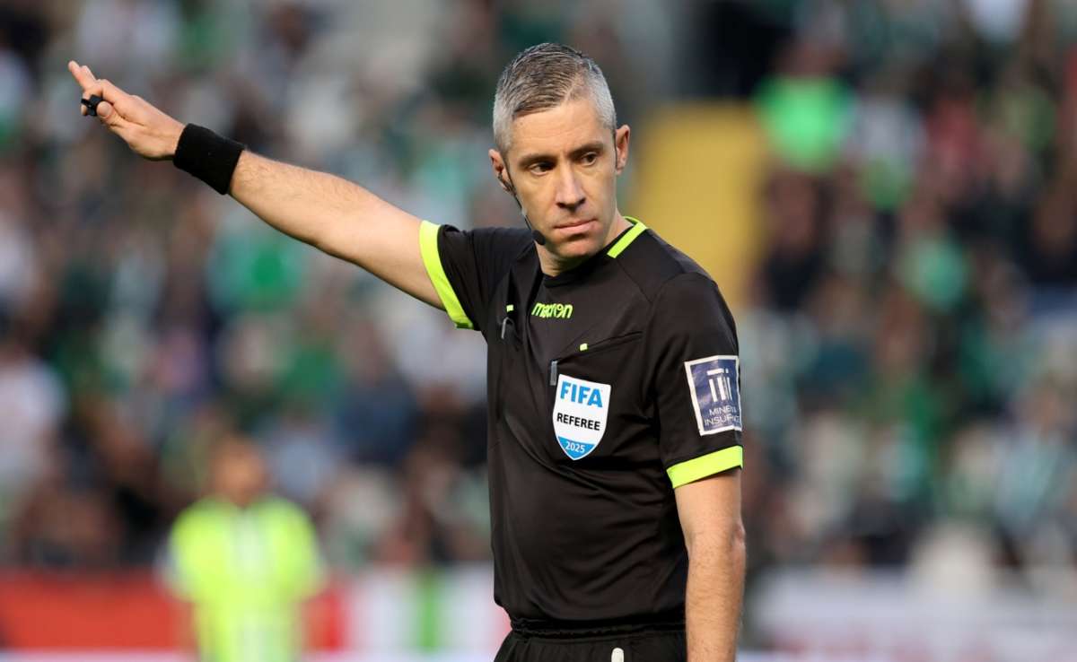 Radu Petrescu24 25