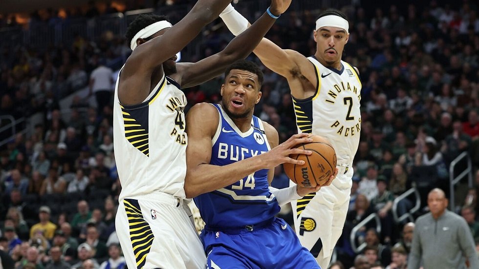 Bucks Giannis