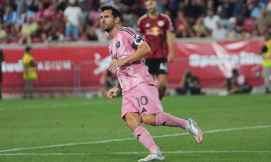 Messi 2 102214