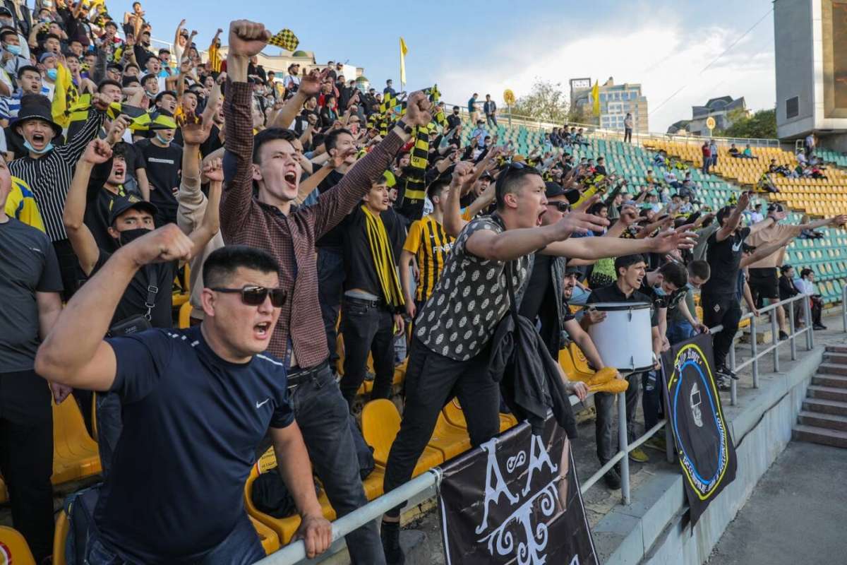 Kairat Fans