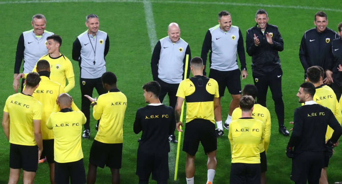 Aek Nikolic