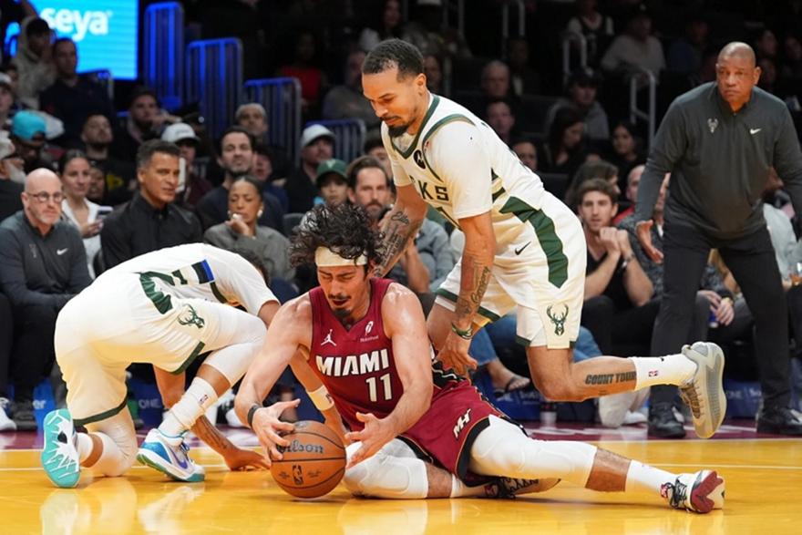 Bucks Heat Score 065140