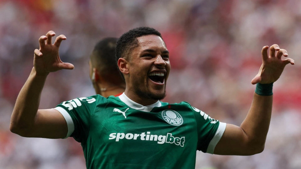Vitor Roque