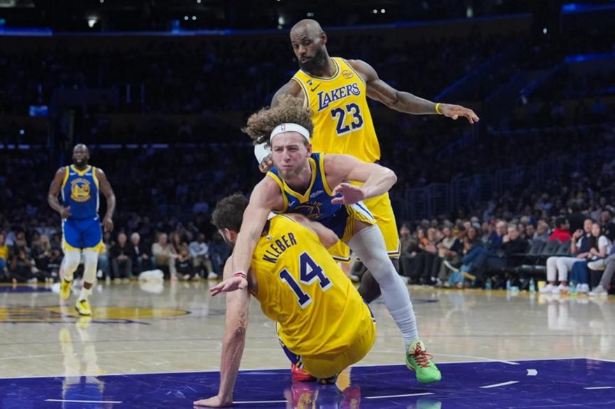 Warriors Lakers Score 083932