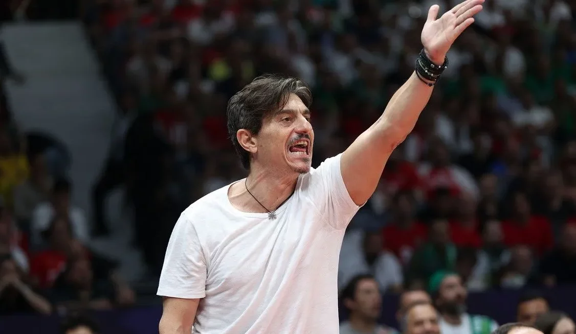 Giannakopoulos7 1200x800