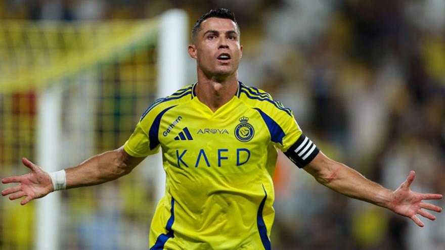 Ronaldo Al Nassr 190617