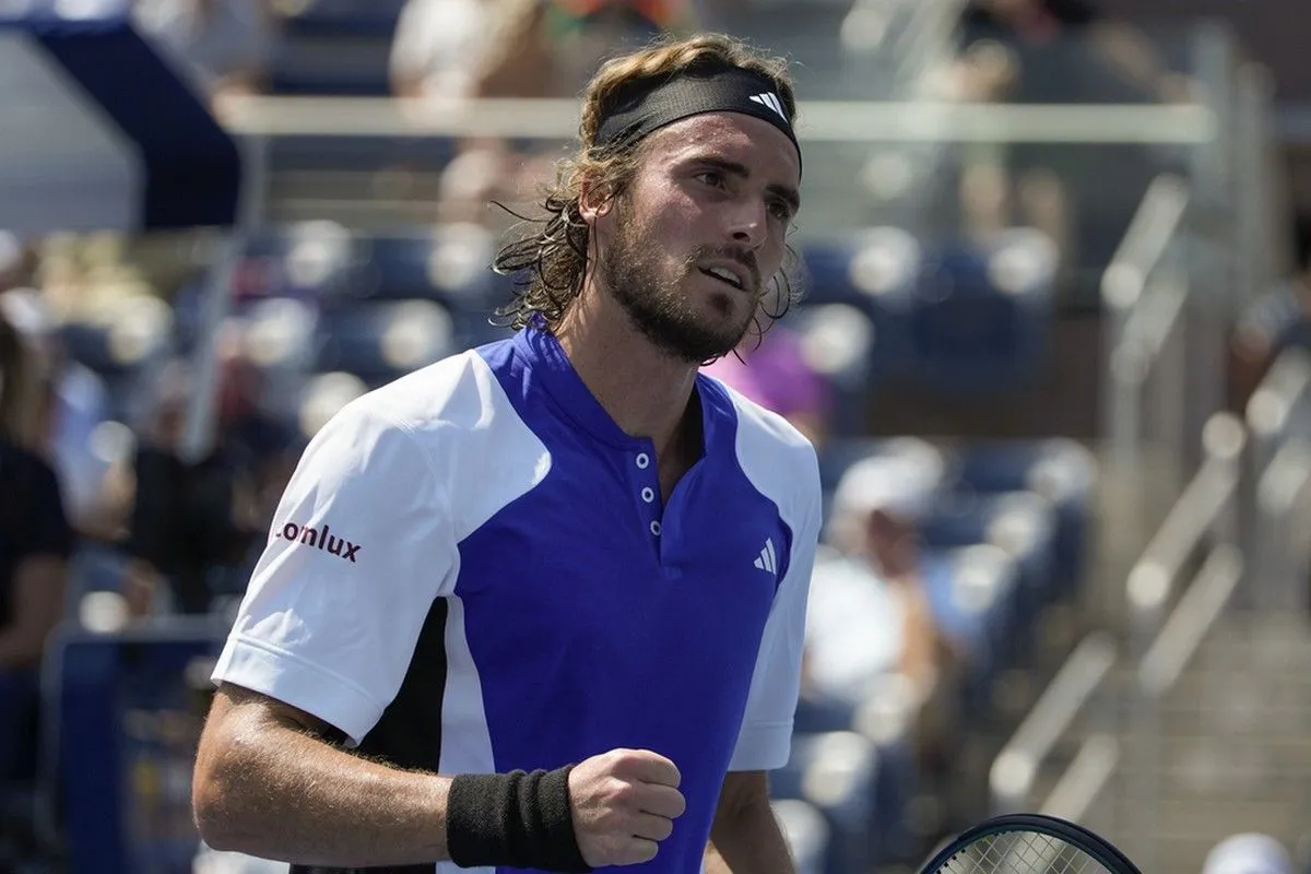 Stefanos Tsitsipas 1200x800