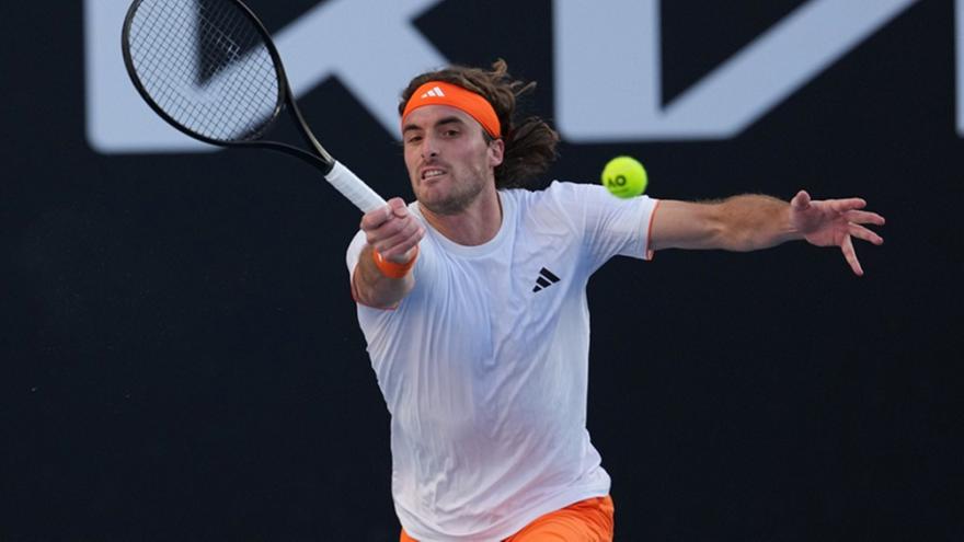 Tsitsipas