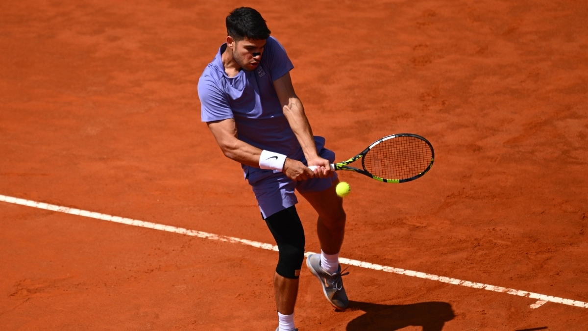 Carlos Alcaraz Rome25 Backhand