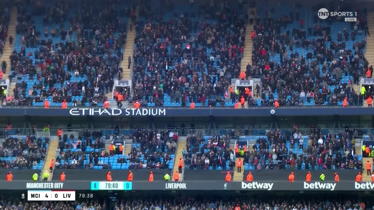 Liverpool Fans Leaving Early 1071406761
