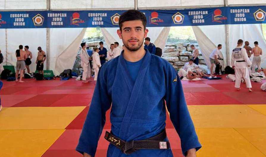 P. Christodoulides No30 World Ranking (2)
