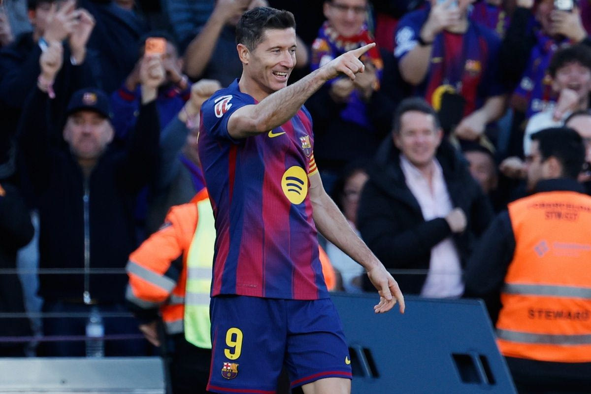 Lewandowski Barcelona 2 1200x800 (1)