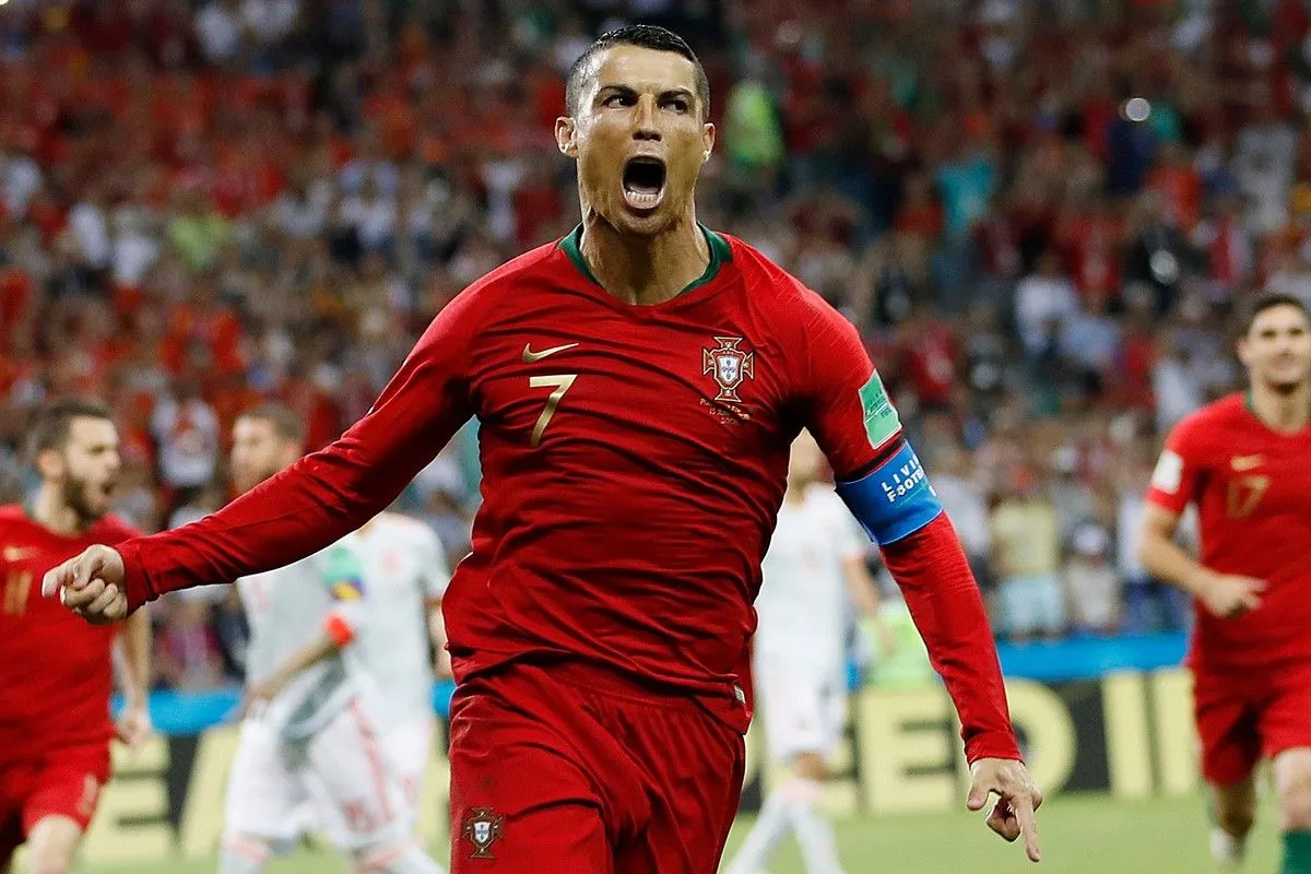 Ronaldo 3 1200x800