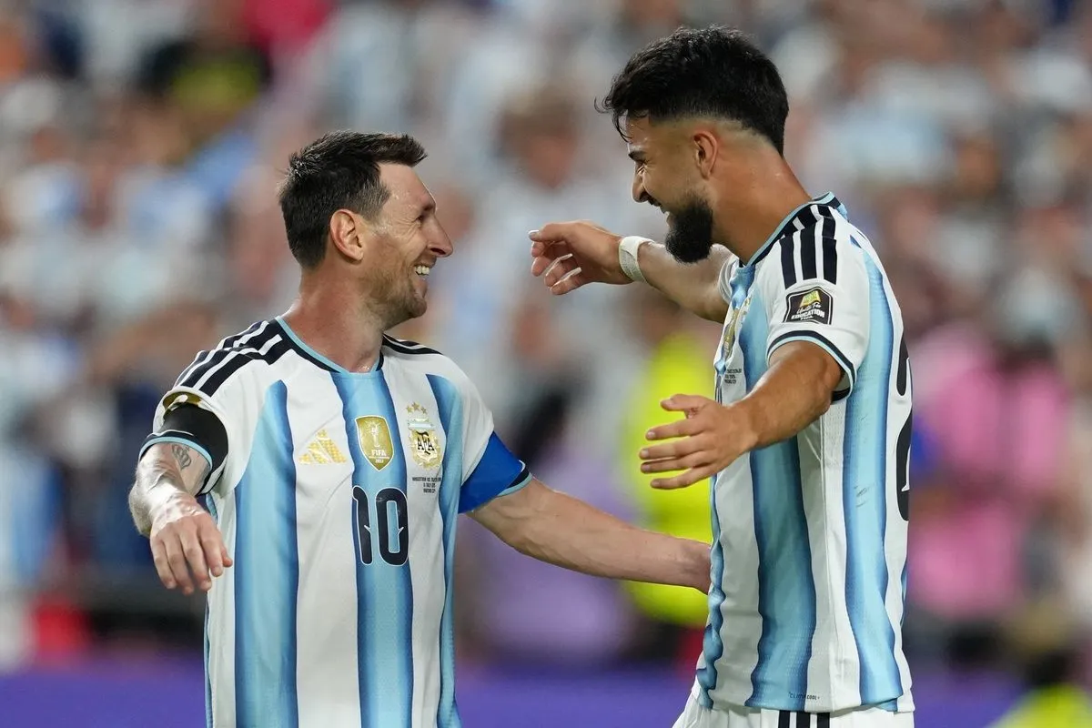 Argentina Messi 1 1200x800