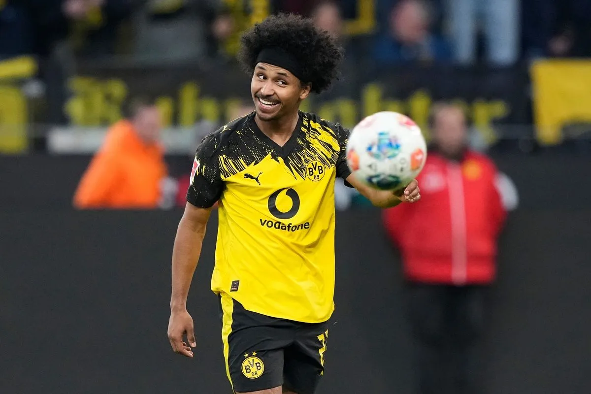 Adeyemi Dortmund 1200x800