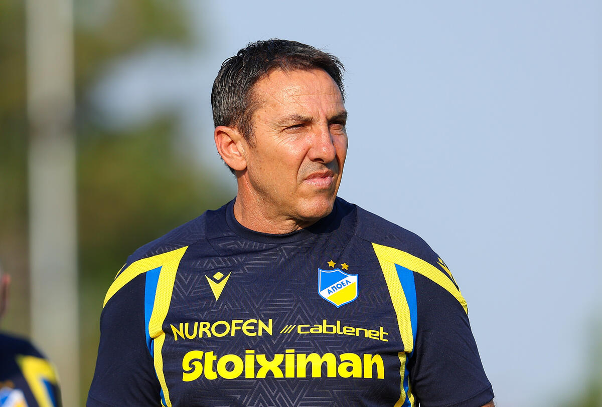 27462 0.papadopoulos Apoel11.37200ffe0b3e4f24172cb51f1403cfc6