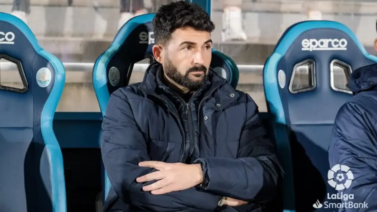 Guillermo Fernandez Romo Entrenador Racing 69.jpg