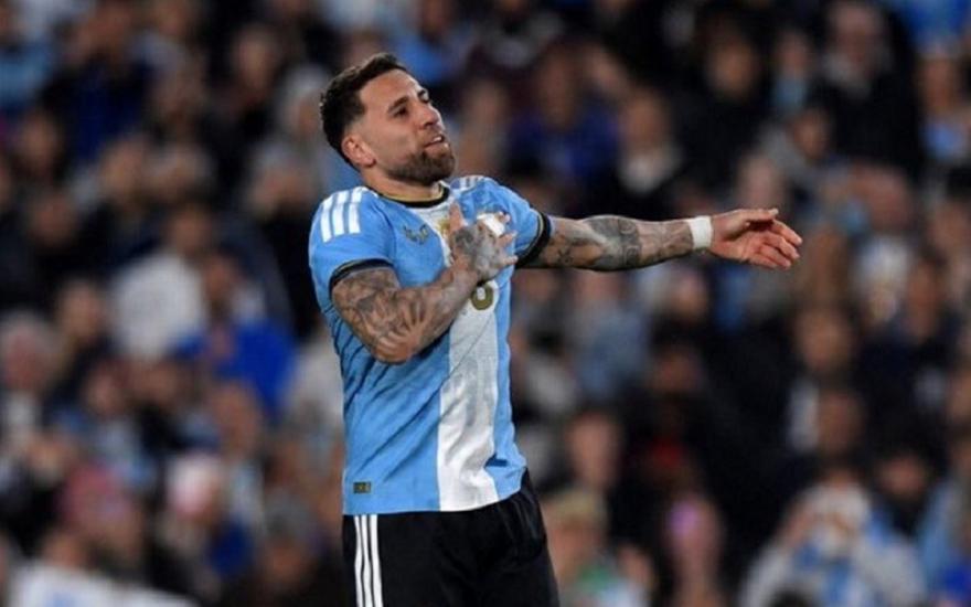 Otamendi 110213